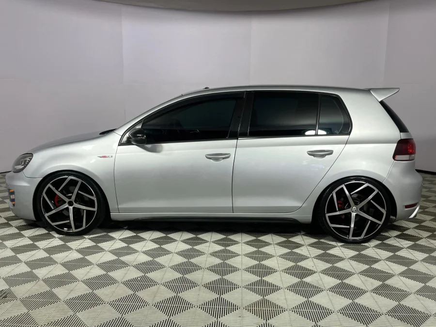 Used 2011 Volkswagen Golf GTI auto - WeBuyCars Durban Used 2011 Volkswagen Golf GTI auto - WeBuyCars Durban
