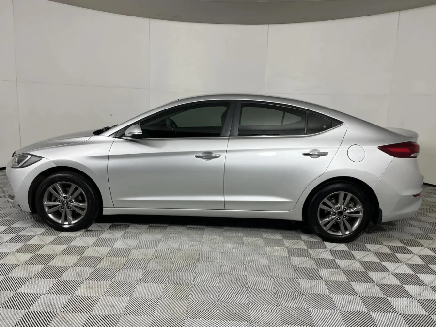 Used 2019 Hyundai Elantra 1.6 Executive auto - WeBuyCars Riverhorse Used 2019 Hyundai Elantra 1.6 Executive auto - WeBuyCars Riverhorse