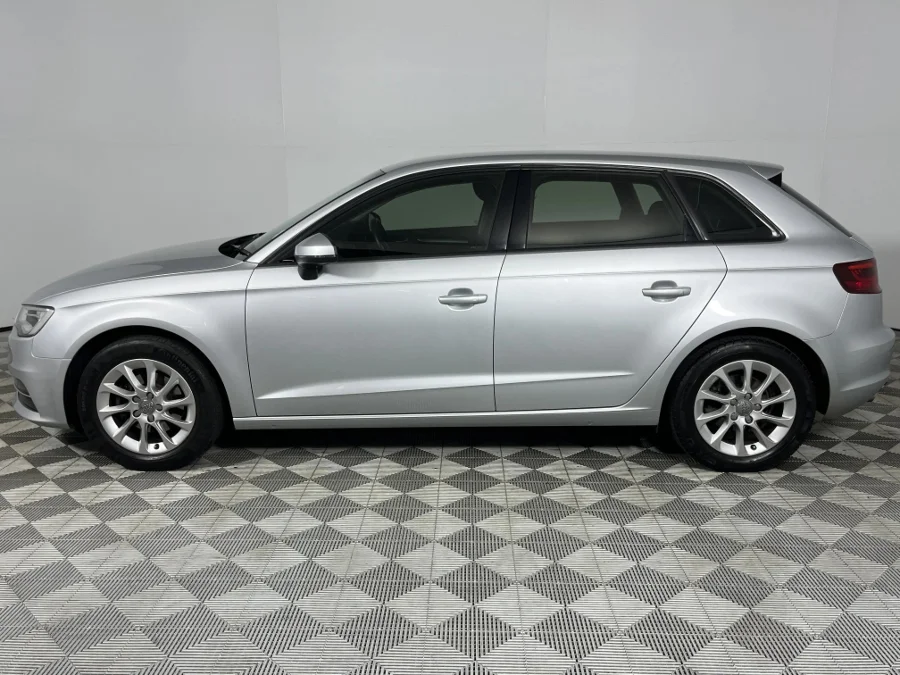 Used 2014 Audi A3 Sportback 1.4TFSI S - WeBuyCars Richmond