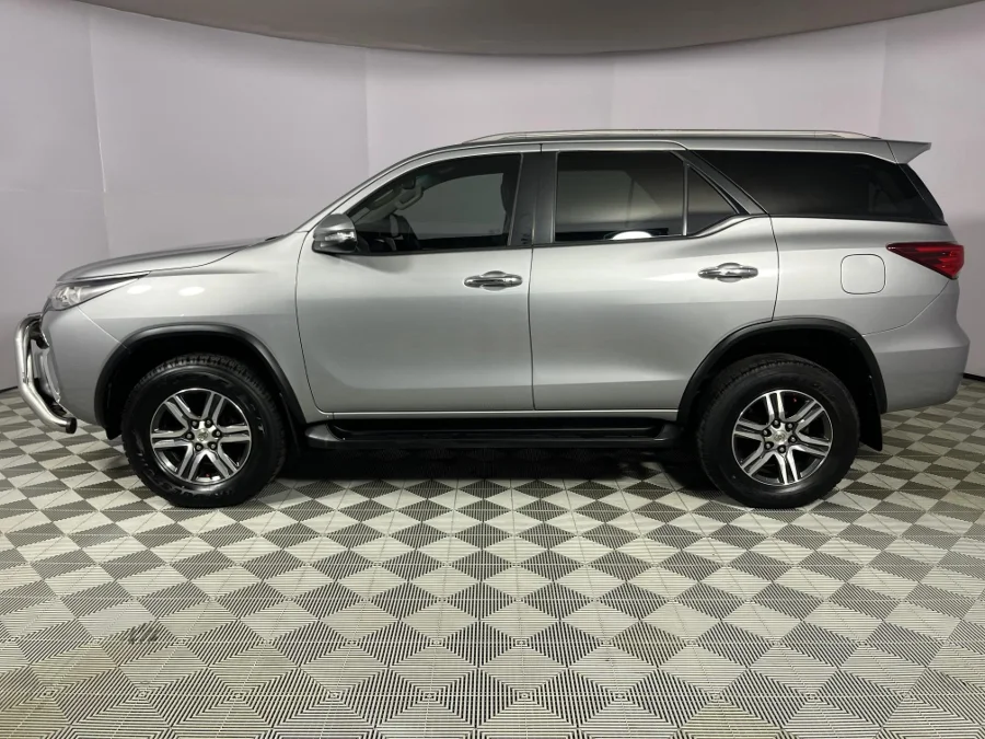 Used 2017 Toyota Fortuner 2.7 auto - WeBuyCars Durban