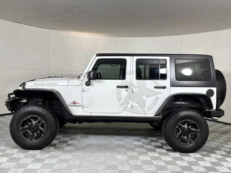 Used 2015 Jeep Wrangler Unlimited 3.6L Rubicon X - WeBuyCars Montana