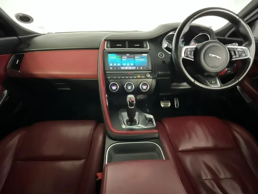 Used 2018 Jaguar E-Pace D180 AWD R-Dynamic SE - WeBuyCars The Dome