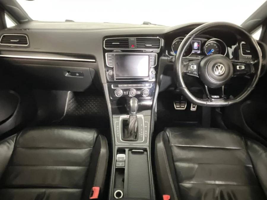 Used 2016 Volkswagen Golf R auto - WeBuyCars Montana