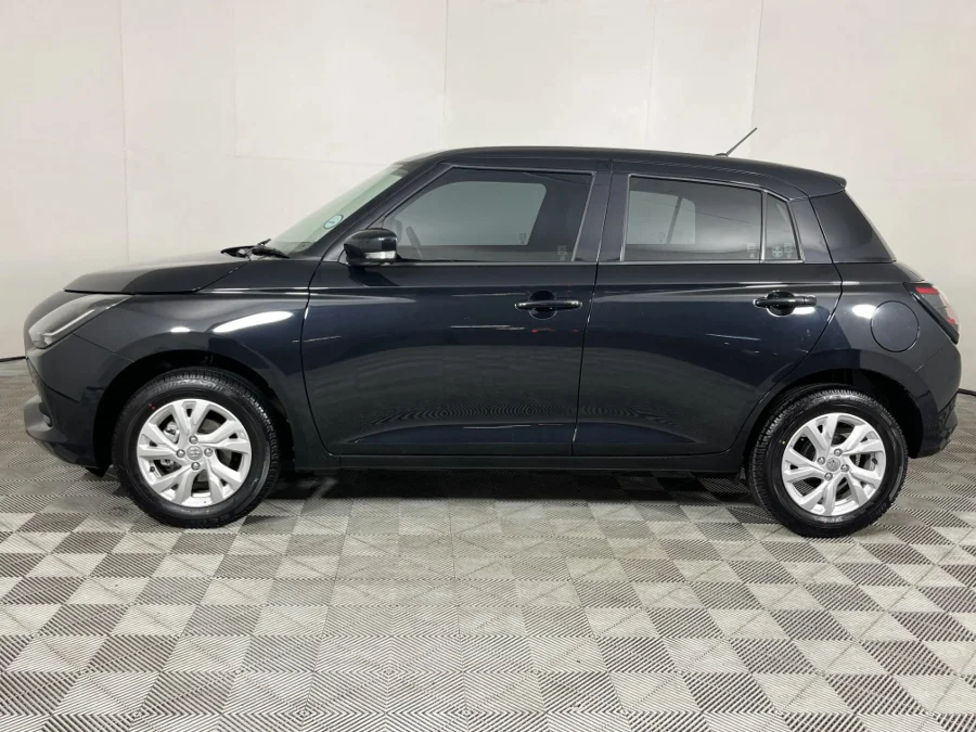 Used 2025 Suzuki Swift 1.2 GL+ manual - WeBuyCars Silverlakes