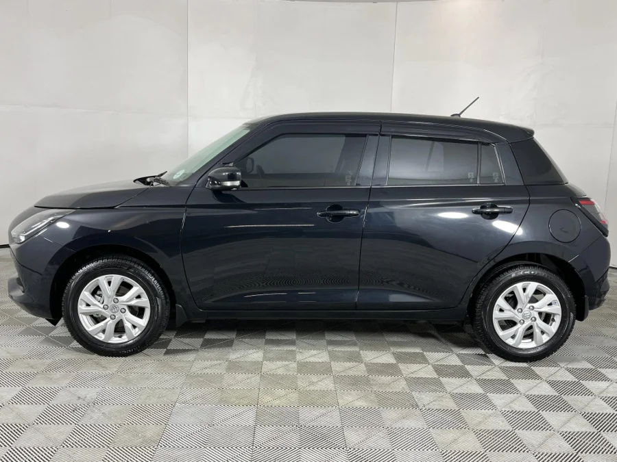 Used 2025 Suzuki Swift 1.2 GL+ manual - WeBuyCars Montana