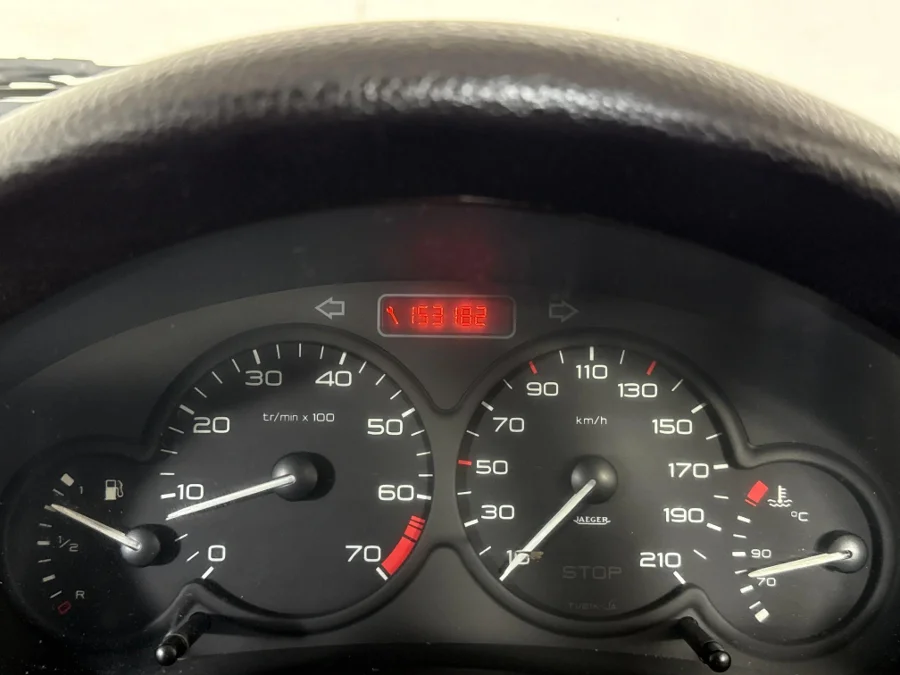 Used 2005 Peugeot 206 1.4 3-door PopArt - WeBuyCars Midstream