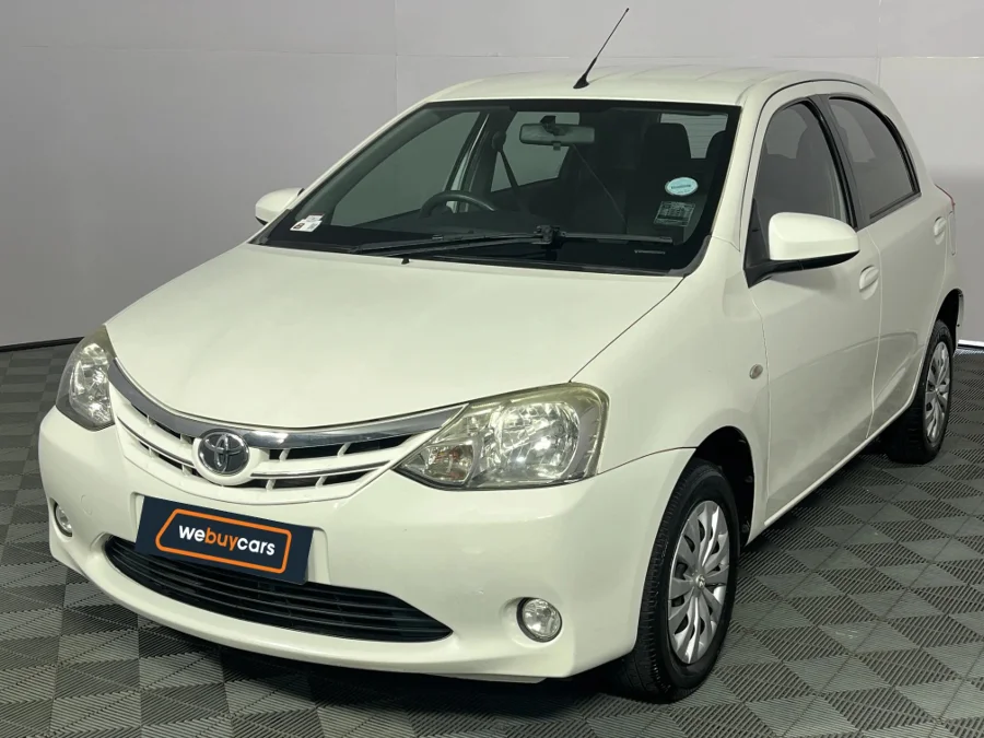 Used 2013 Toyota Etios hatch 1.5 Sprint - WeBuyCars Rustenburg Used 2013 Toyota Etios hatch 1.5 Sprint - WeBuyCars Rustenburg