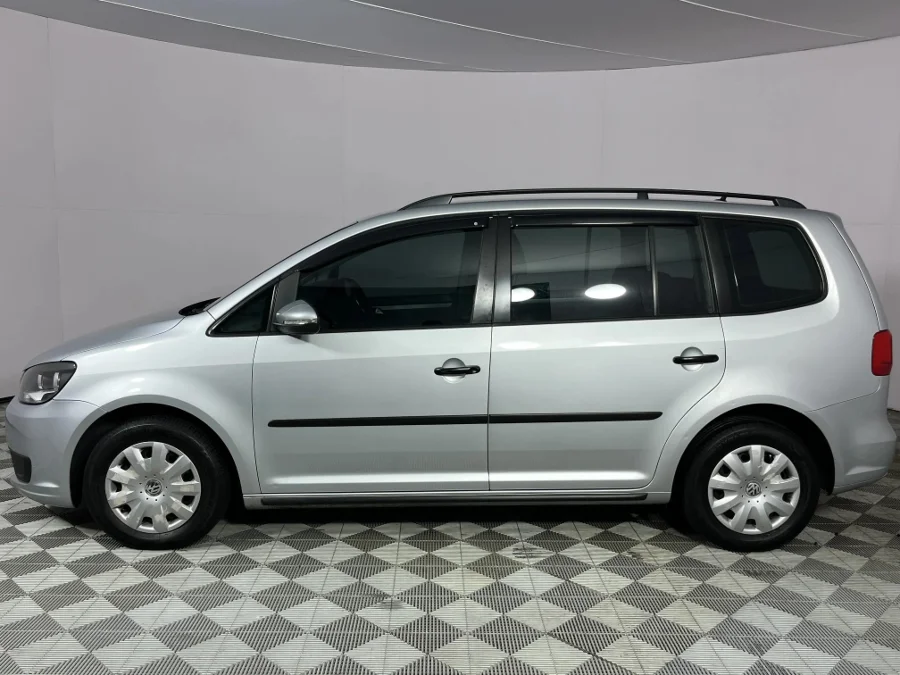 Used 2013 Volkswagen Touran 2.0TDI Trendline auto - WeBuyCars Brackenfell Cape Town