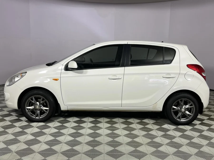 Used 2012 Hyundai i20 1.4 GL auto - WeBuyCars Durban Used 2012 Hyundai i20 1.4 GL auto - WeBuyCars Durban