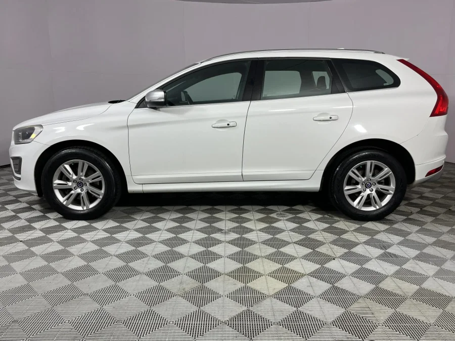 Used 2014 Volvo XC60 D5 AWD R-Design - WeBuyCars Brackenfell Cape Town Used 2014 Volvo XC60 D5 AWD R-Design - WeBuyCars Brackenfell Cape Town