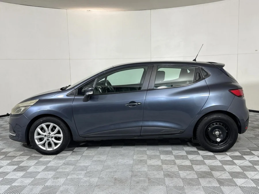 Used 2017 Renault Clio 88kW turbo Expression auto - WeBuyCars Midstream