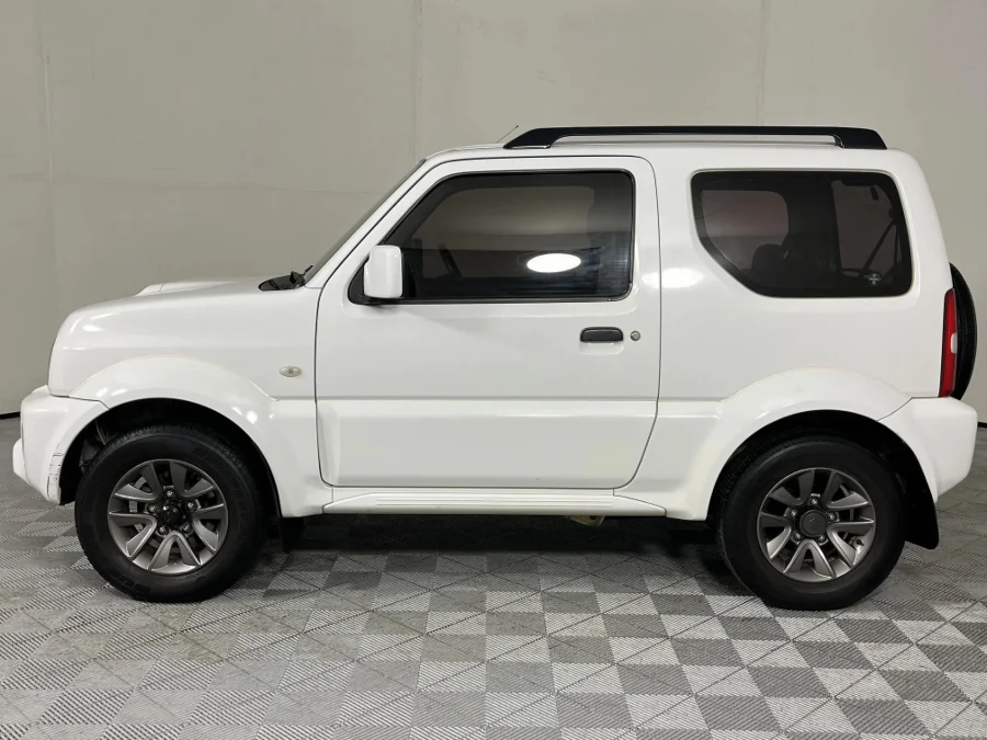 Used 2017 Suzuki Jimny 1.3 - WeBuyCars The Dome