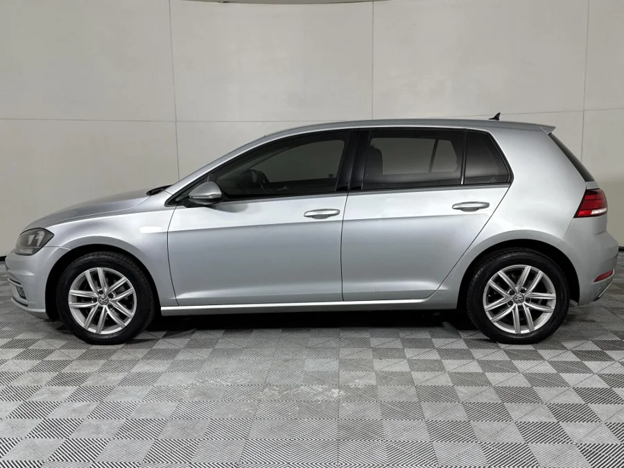 Used 2019 Volkswagen Golf 1.0TSI Comfortline - WeBuyCars Midstream Used 2019 Volkswagen Golf 1.0TSI Comfortline - WeBuyCars Midstream