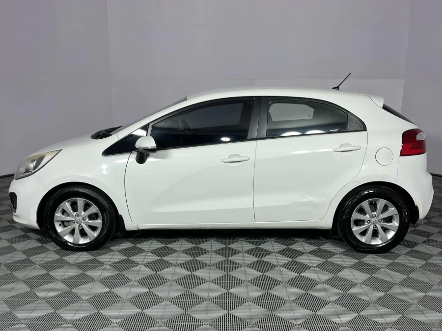 Used 2014 Kia Rio hatch 1.4 - WeBuyCars Rustenburg Used 2014 Kia Rio hatch 1.4 - WeBuyCars Rustenburg