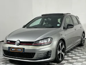 Used 2014 Volkswagen Golf GTI auto
