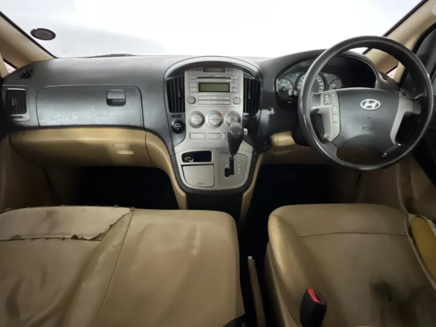 Used 2011 Hyundai H-1 2.5VGTi bus GLS - WeBuyCars Durban