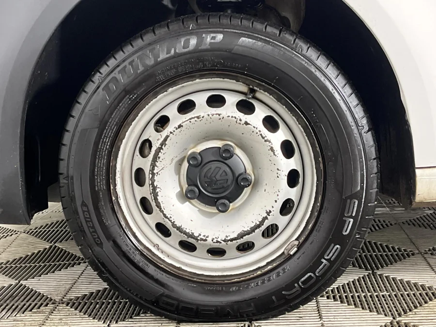 Used 2017 Volkswagen Caddy Maxi 2.0TDI panel van - WeBuyCars Germiston