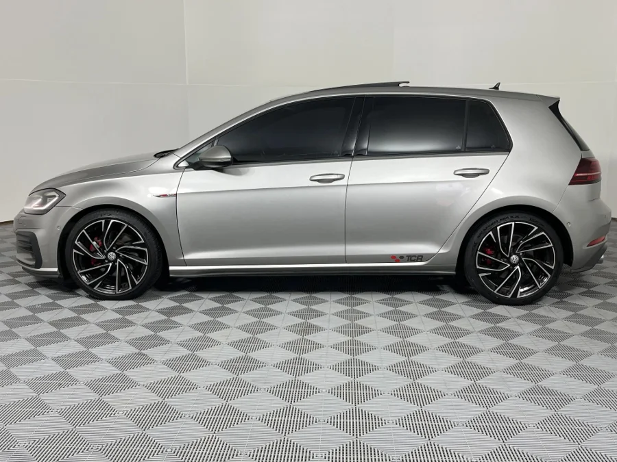 Used 2018 Volkswagen Golf GTI - WeBuyCars Montana