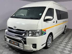 Used 2012 Toyota Quantum 2.5D-4D GL 14-seater bus