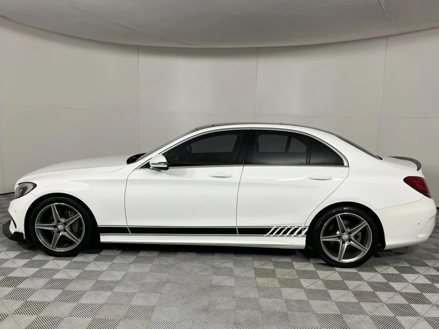 Used 2017 Mercedes-Benz C-Class C220d AMG Line auto - WeBuyCars Mbombela