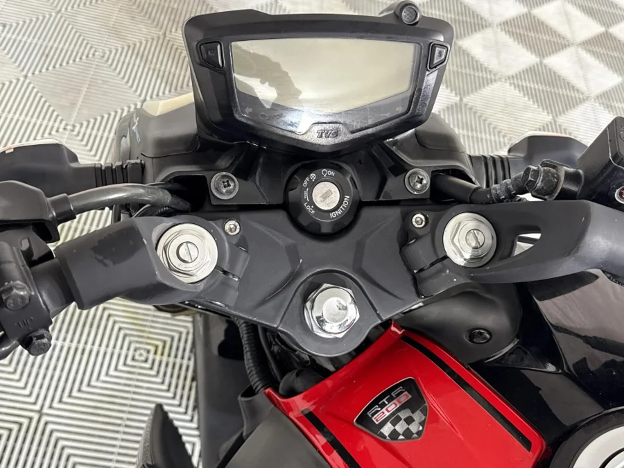 Used 2023 TVS Apache RTR 200 4V - WeBuyCars Midstream Used 2023 TVS Apache RTR 200 4V - WeBuyCars Midstream