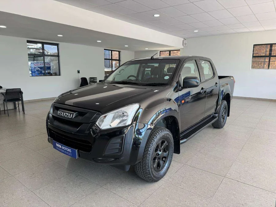 Used 2024 Isuzu D-Max Gen 6 250 double cab Hi-Ride manual - AutoCity Group