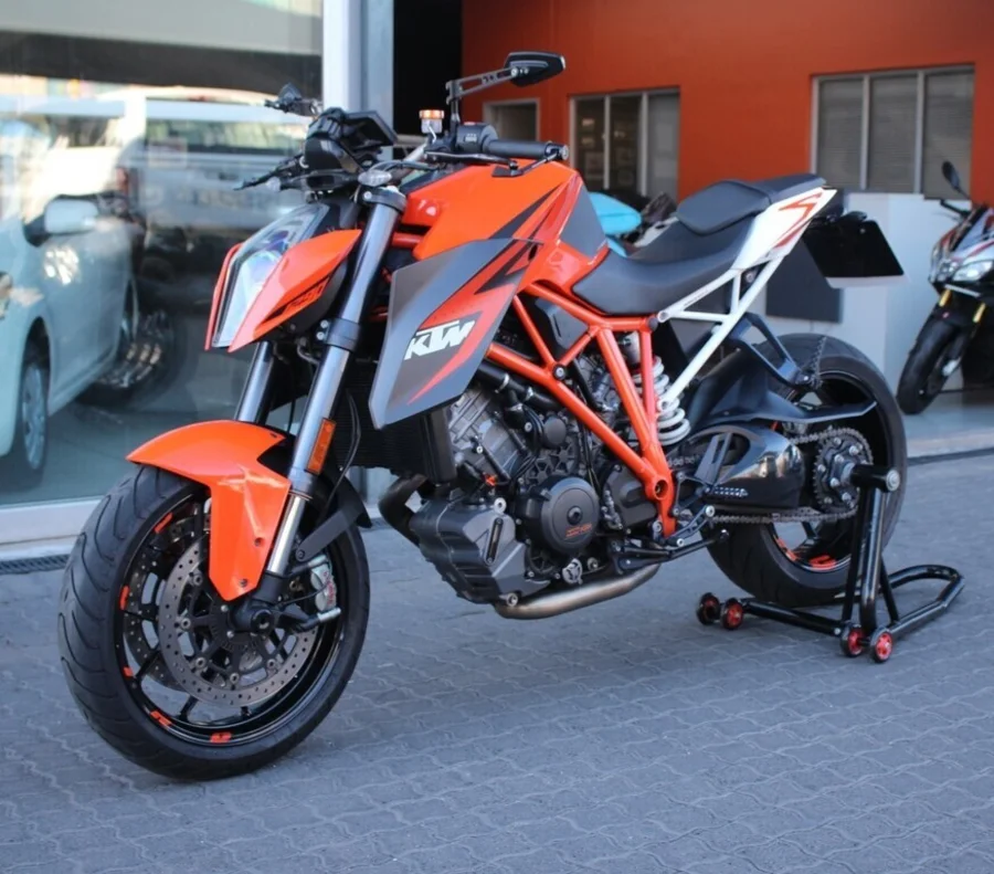 Used 2016 KTM 1300 1290 SUPER DUKE R - Authentique Autos