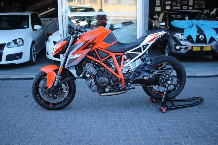 Used 2016 KTM 1300 1290 SUPER DUKE R - Authentique Autos