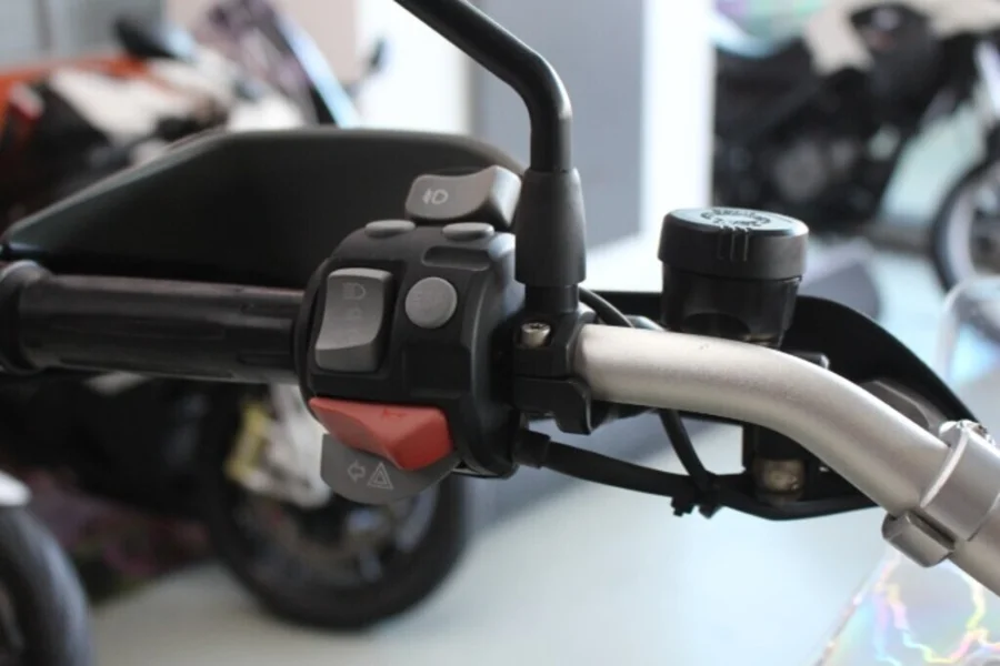 Used 2012 BMW R 1150 / R 1200 R 1200 GS ADV ABS H/GRIP - Authentique Autos