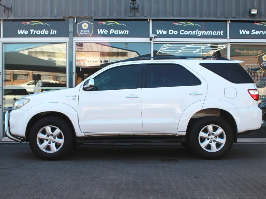 Used 2010 Toyota Fortuner 3.0D-4D auto - Authentique Autos
