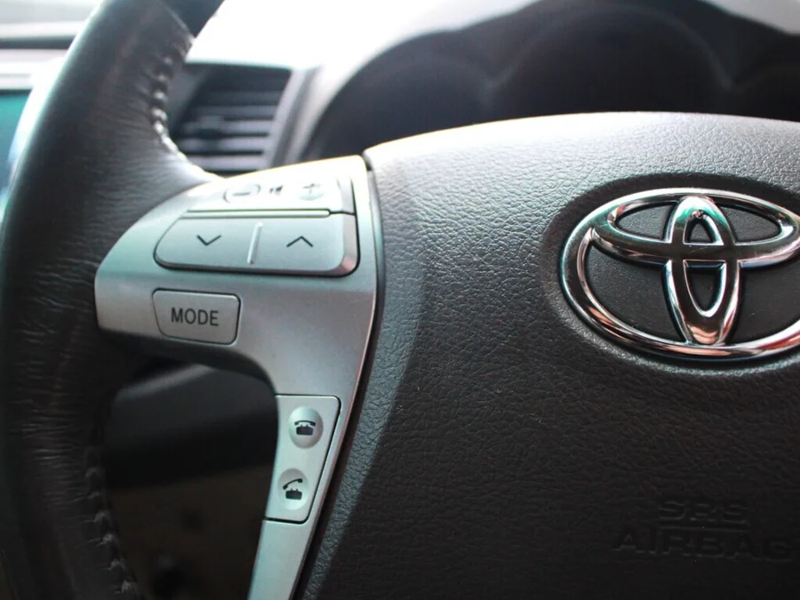 Used 2012 Toyota Fortuner 3.0D-4D 4x4 Heritage Edition auto - Authentique Autos