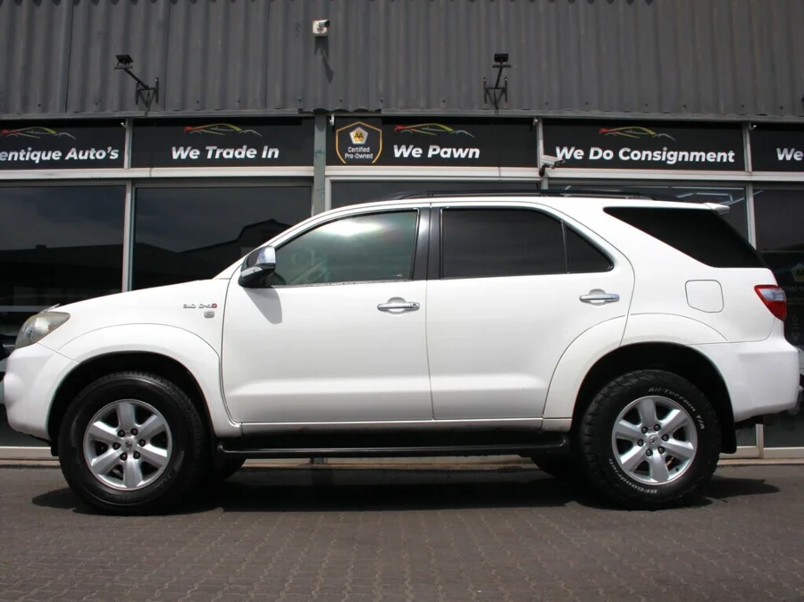 Used 2009 Toyota Fortuner 3.0D-4D auto - Authentique Autos
