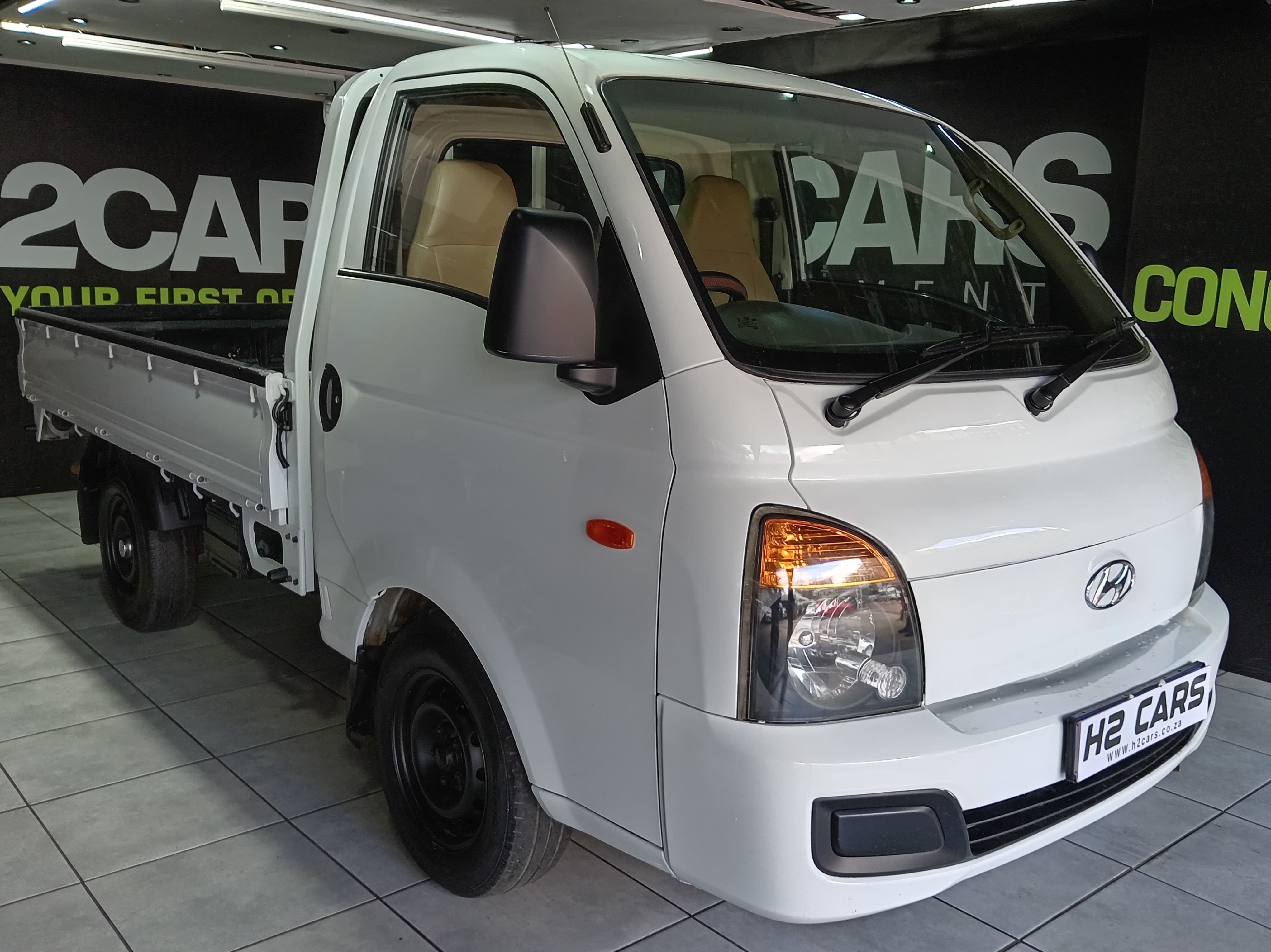 Used 2017 Hyundai H-100 Bakkie 2.6D deck