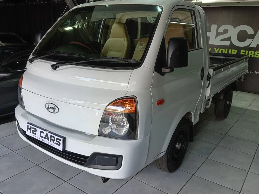 Used 2017 Hyundai H-100 Bakkie 2.6D deck - H2Cars Used 2017 Hyundai H-100 Bakkie 2.6D deck - H2Cars
