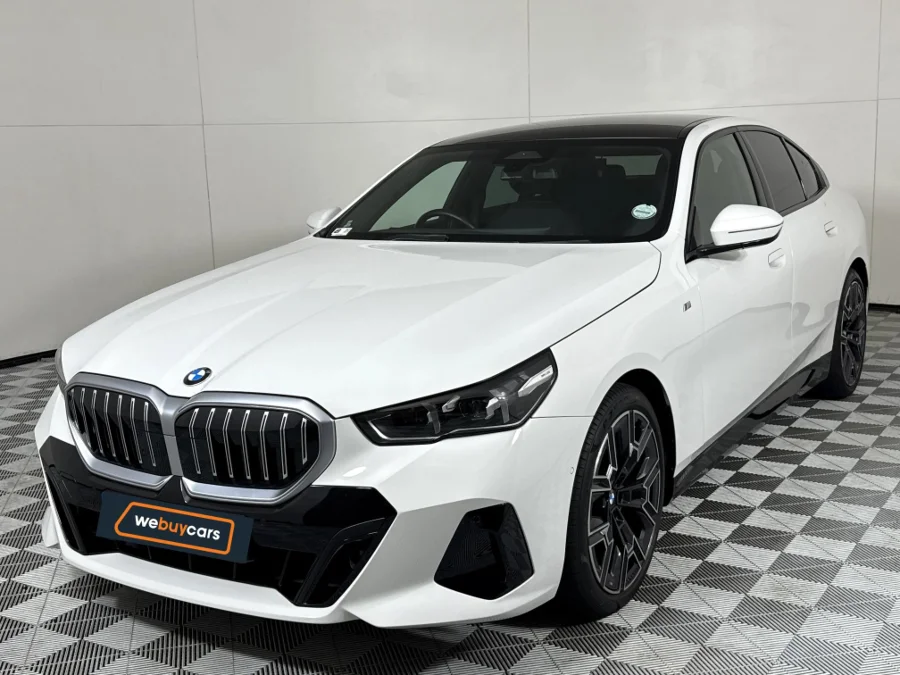 Used 2024 BMW 5 Series 520d M Sport - WeBuyCars Midstream