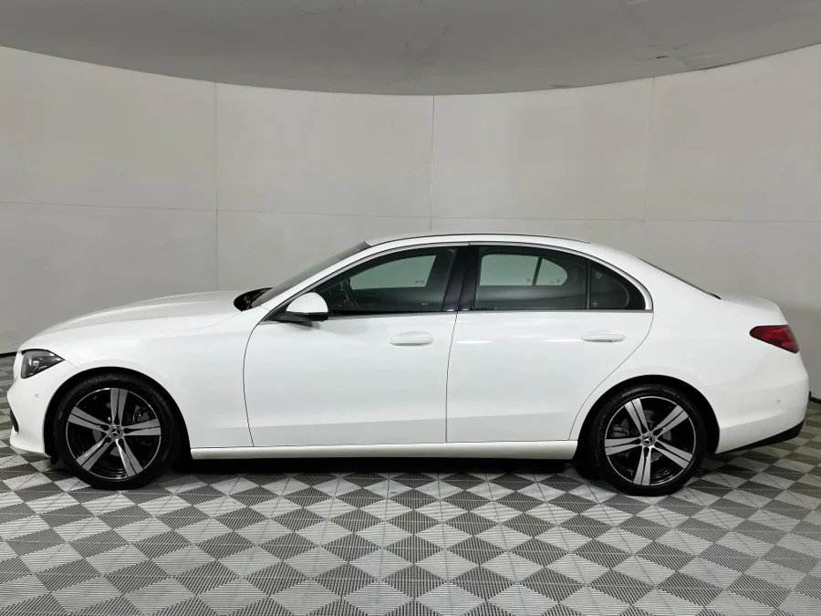 Used 2022 Mercedes-Benz C-Class C200 AMG Line - WeBuyCars JHB South