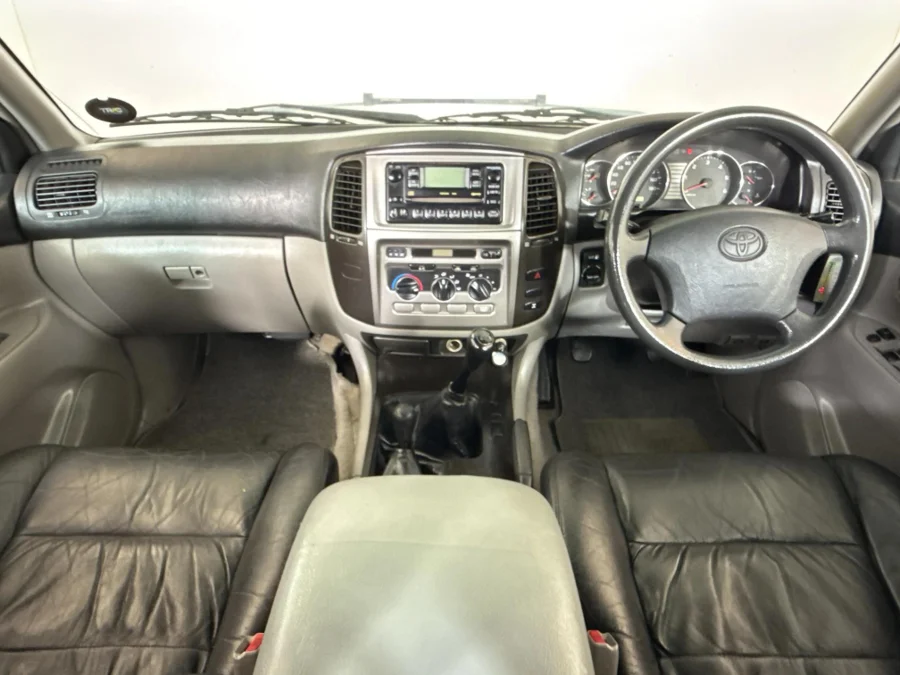 Used 2003 Toyota Land Cruiser 100 4.2D GX - WeBuyCars Midstream
