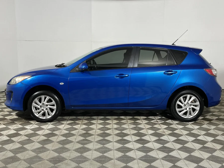 Used 2012 Mazda Mazda3 Sport 1.6 Active - WeBuyCars Germiston