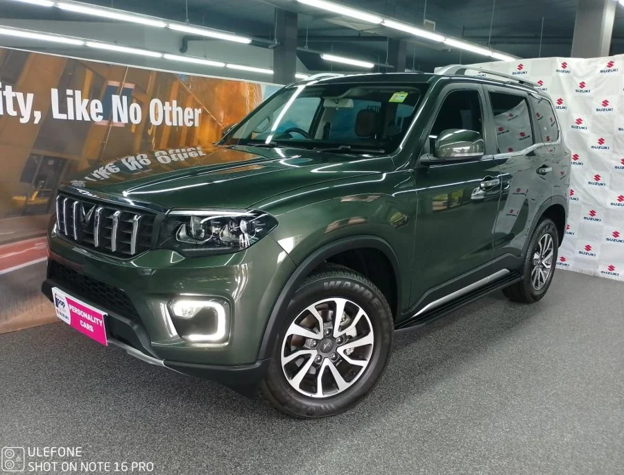 Used 2025 Mahindra Scorpio-N D AT 4WD Z8L 7S - Suzuki Bassonia