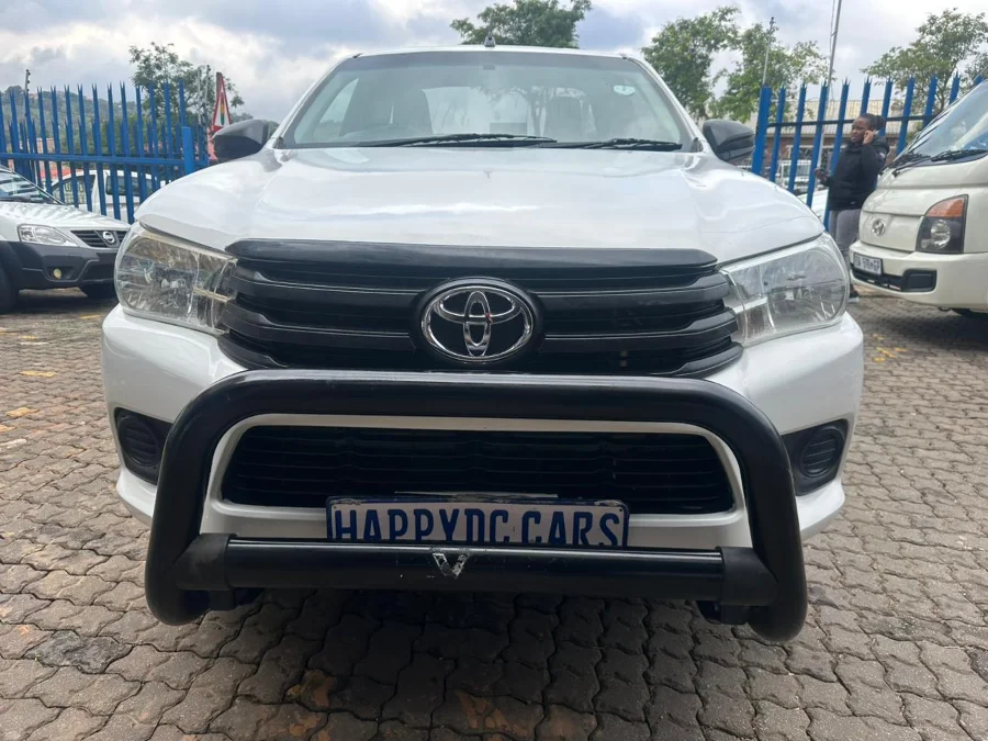 Used 2017 Toyota Hilux 2.7 Raider - Happy DC Motors Used 2017 Toyota Hilux 2.7 Raider - Happy DC Motors