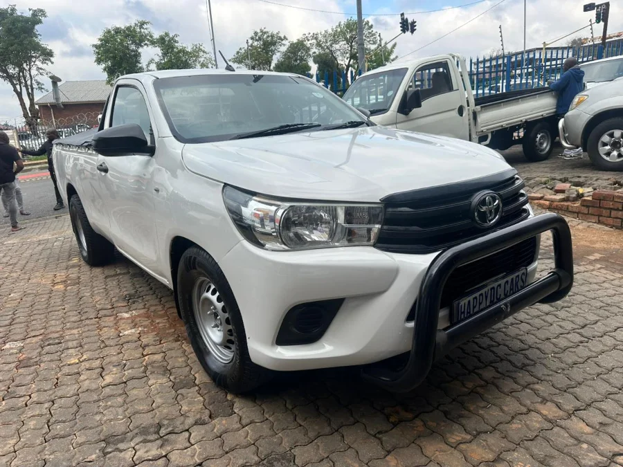 Used 2017 Toyota Hilux 2.7 Raider - Happy DC Motors Used 2017 Toyota Hilux 2.7 Raider - Happy DC Motors