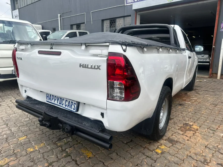 Used 2017 Toyota Hilux 2.7 Raider - Happy DC Motors Used 2017 Toyota Hilux 2.7 Raider - Happy DC Motors