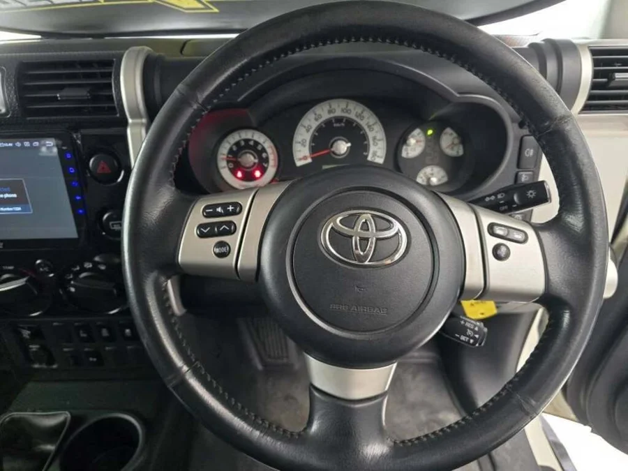 Used 2012 Toyota FJ Cruiser - Deals 4 Wheels