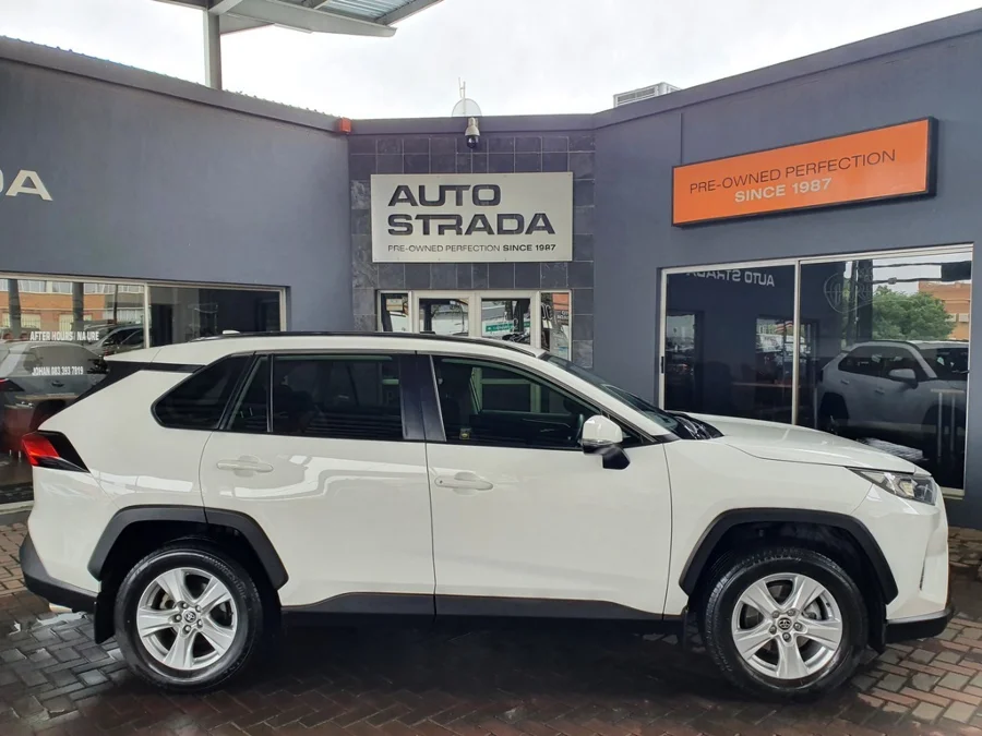 Used 2021 Toyota RAV4 2.0 GX auto - Auto Strada Gezina