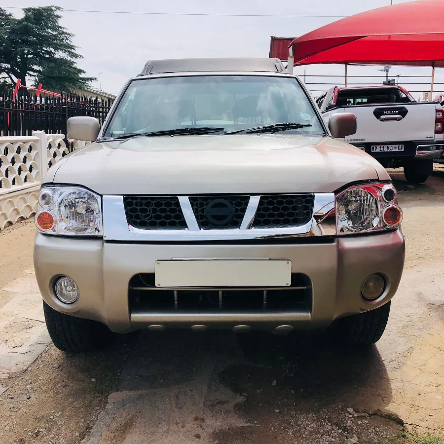 Used 2008 Nissan Hardbody 2.4 16V double cab Hi-Rider SE - SG Cars
