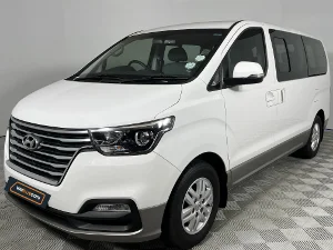 Used 2021 Hyundai H-1 2.5VGTi bus Elite 12-seater Used 2021 Hyundai H-1 2.5VGTi bus Elite 12-seater