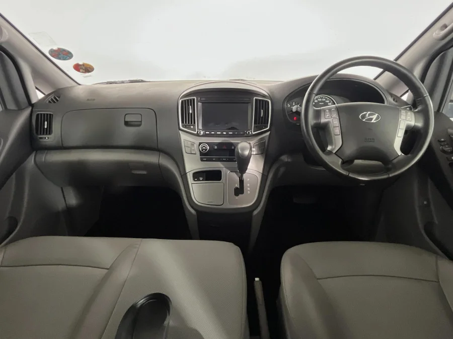 Used 2021 Hyundai H-1 2.5VGTi bus Elite 12-seater - WeBuyCars Richmond