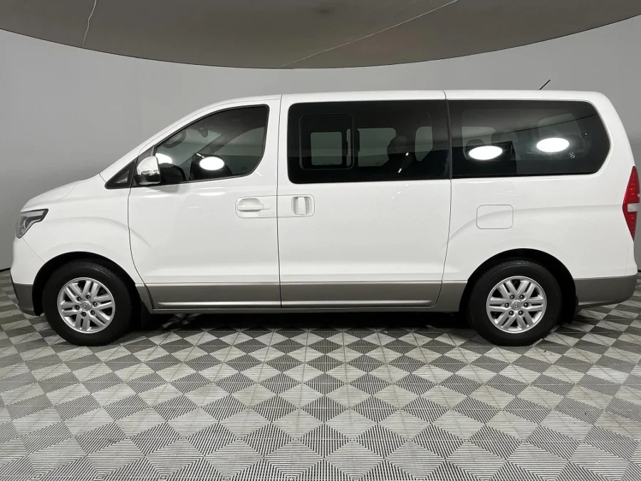 Used 2021 Hyundai H-1 2.5VGTi bus Elite 12-seater - WeBuyCars Richmond