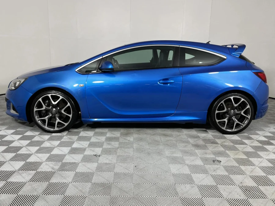 Used 2014 Opel Astra OPC - WeBuyCars The Dome Used 2014 Opel Astra OPC - WeBuyCars The Dome