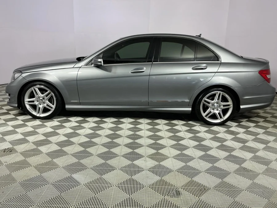 Used 2012 Mercedes-Benz C-Class C200 Avantgarde AMG Sports - WeBuyCars Durban Used 2012 Mercedes-Benz C-Class C200 Avantgarde AMG Sports - WeBuyCars Durban